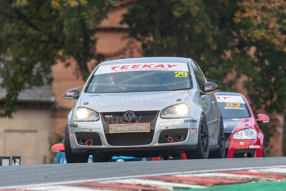 Henry RILEY VW Golf GTi Mk5