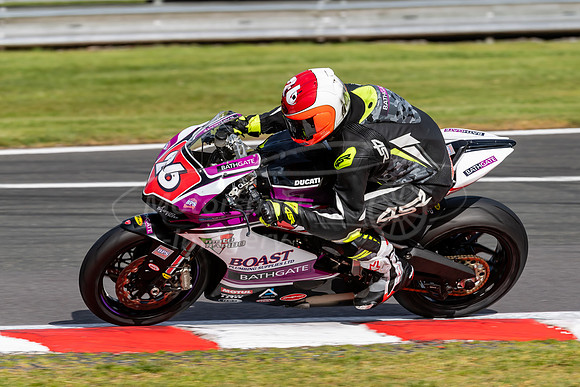26 Josh Wainwright,