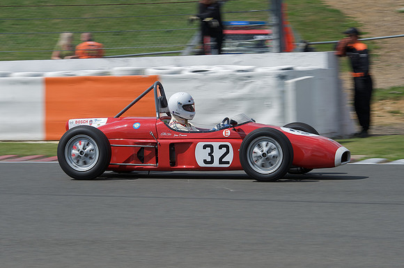 Elva 200