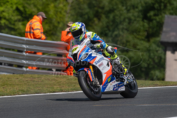 77 James Ellison BMW