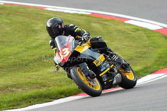 13 Rob GUIVER Ducati Panegale