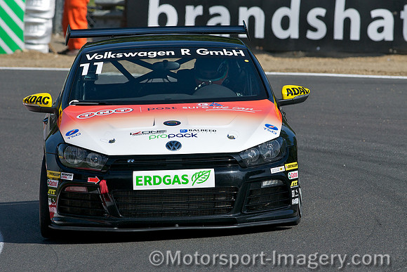 Dan Lloyd in the VW Scirocco R