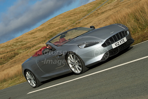 Aston Martin DB9
