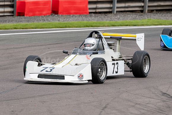 73 Colin Lewis Royale RP27