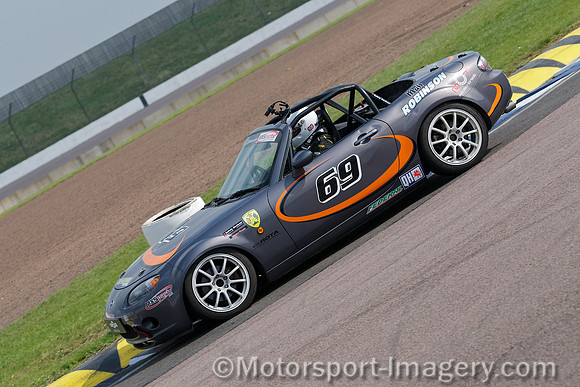 Mazda MX5 , Mathew Robinson