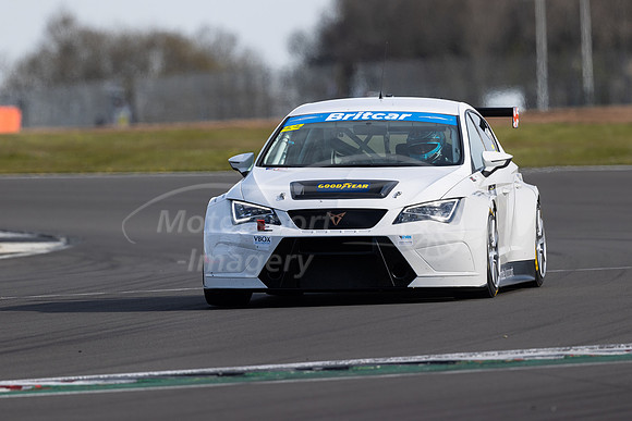 22  Nick Hull / Richard Avery
