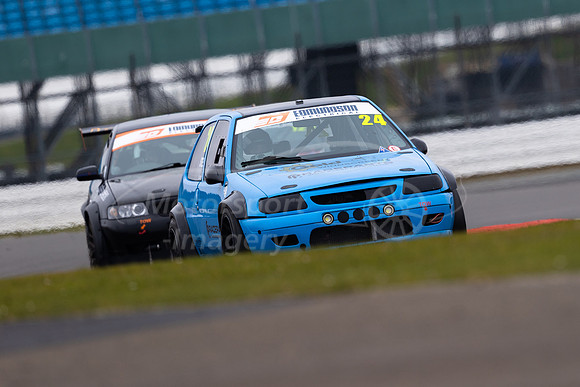24 Ryan STEEL