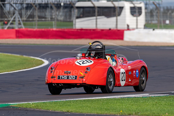 120 Chris Keith-Lucas / Kerry Wilson, Jaguar XK120 Roadster