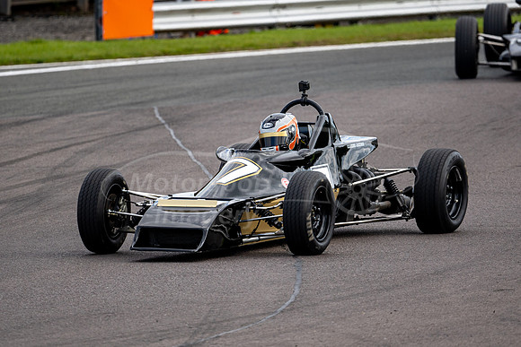 7 Cam Jackson Van Diemen RF80