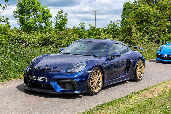 KU69VOD, 2020 Porsche 718 Cayman GT4