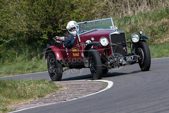 61 Stephen HUGHES  RILEY NINE