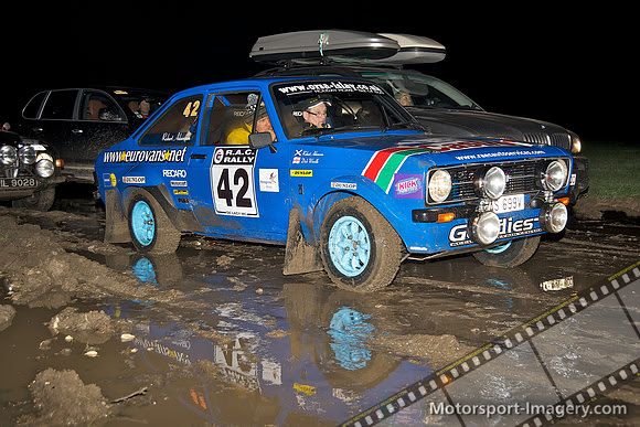 Bob Adamson, Dick Wardle, Escort RS1800