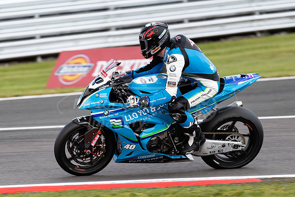40 Joe Francis BMW,