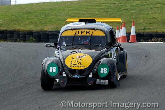 William Pembroke, James Somerton, Ecurie Escargot