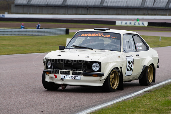 32  Stuart Mead / Tom Bishop