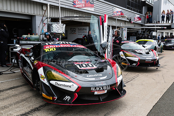 Black Bull Garage 59  McLaren 570S GT4