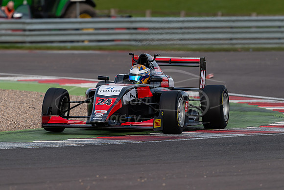 24 Hampus ERICSSON Double R